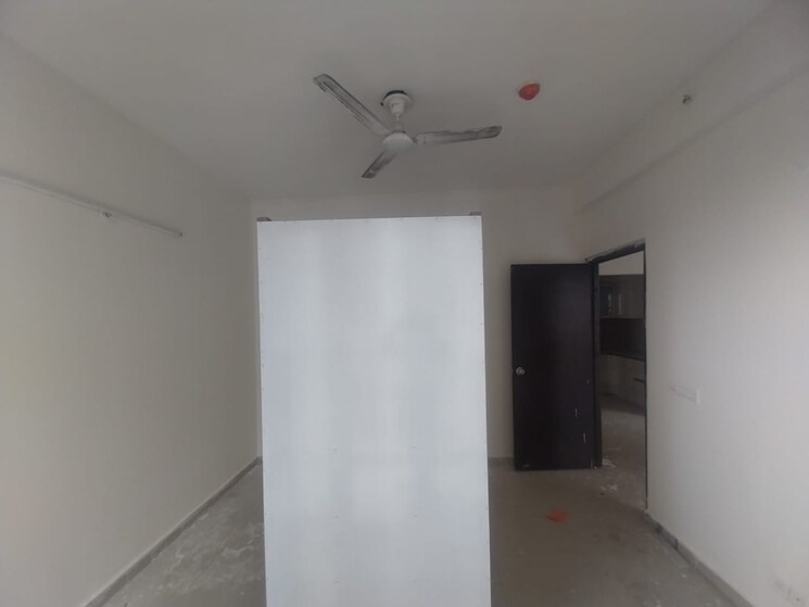 Other, mahagun-mywoods 3 Bedroom 1240 Sq.Ft. Apartment In Sector 16c Greater Noida Greater Noida 9034855