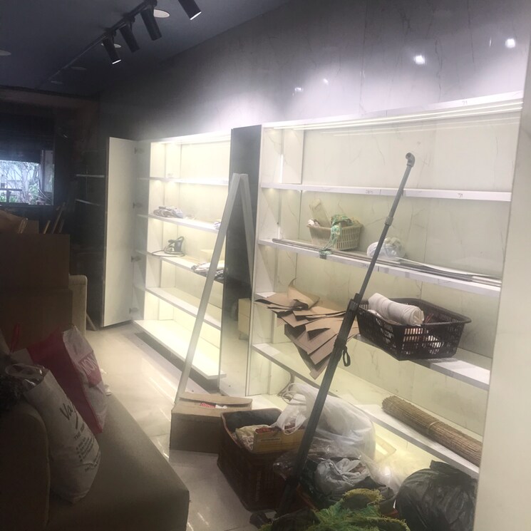 undefined, lajpat nagar ii Commercial Showroom 900 Sq.Ft. In Lajpat Nagar ii Delhi 9035011