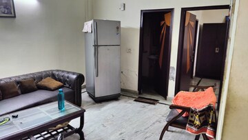 Living Room in 2.5 BHK Builder Floor at Green Fields Colony – for Rent