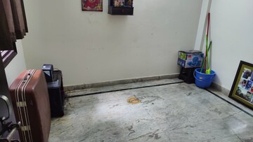 Study Room in 2.5 BHK Builder Floor at Green Fields Colony – for Rent