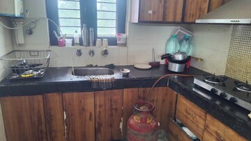 Kitchen in 2.5 BHK Builder Floor at Green Fields Colony – for Rent