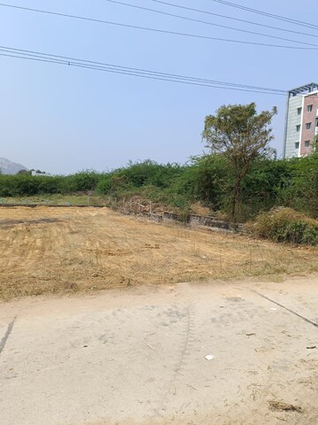  Plot For Sale in Thondavada