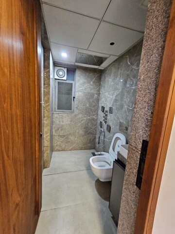 Bathroom in 3 BHK Apartment at Vastrapur – for Rent