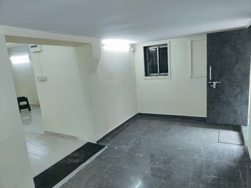 2 BHK Apartment For Rent in Vaibhav CHS Goregaon, Goregaon West