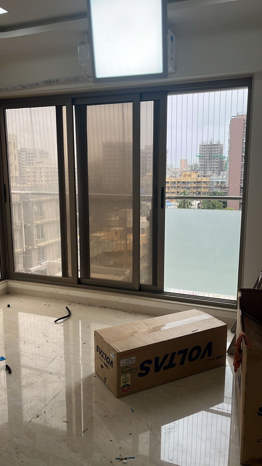 2 BHK Apartment For Rent in Reliable Vasundhara CHS