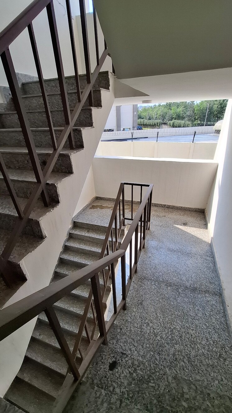 undefined, wave-city 1 RK 300 Sq.Ft. Apartment In Wave City Ghaziabad 9035180