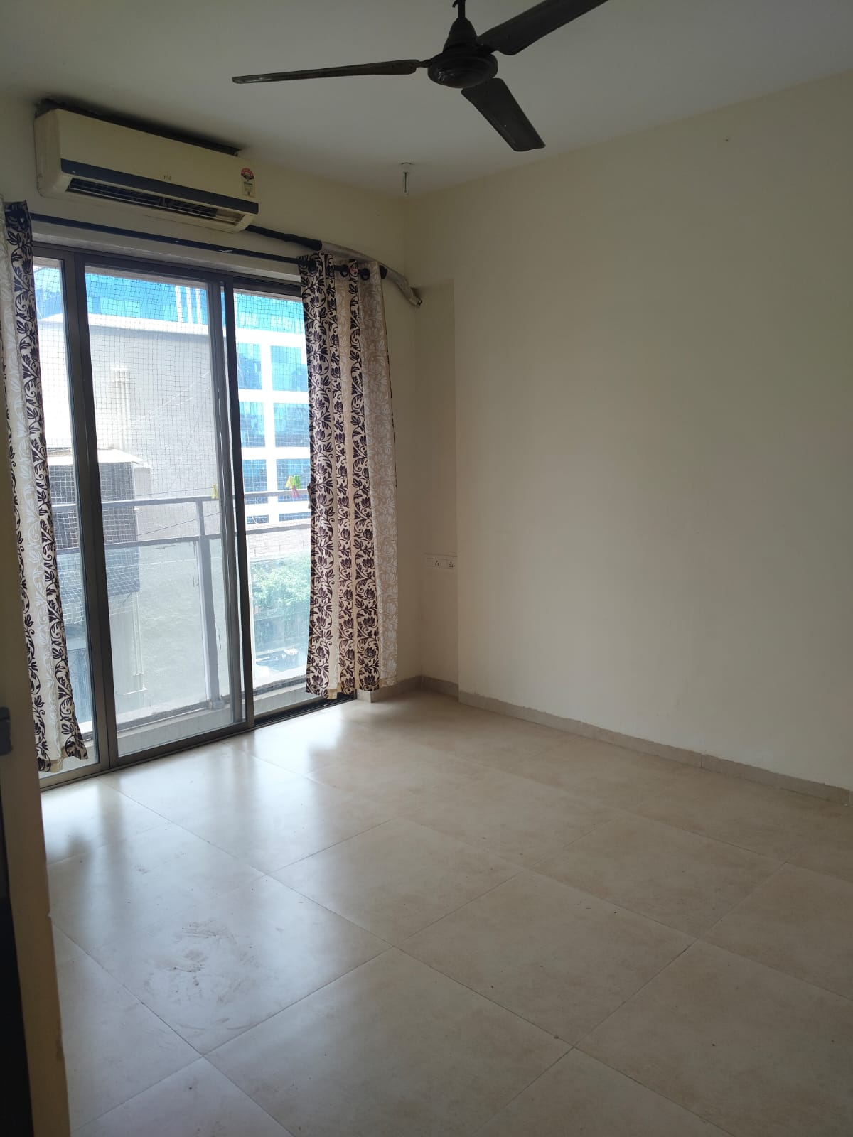 1 BHK 715 Sq.Ft. Apartment in Neumec Elegance