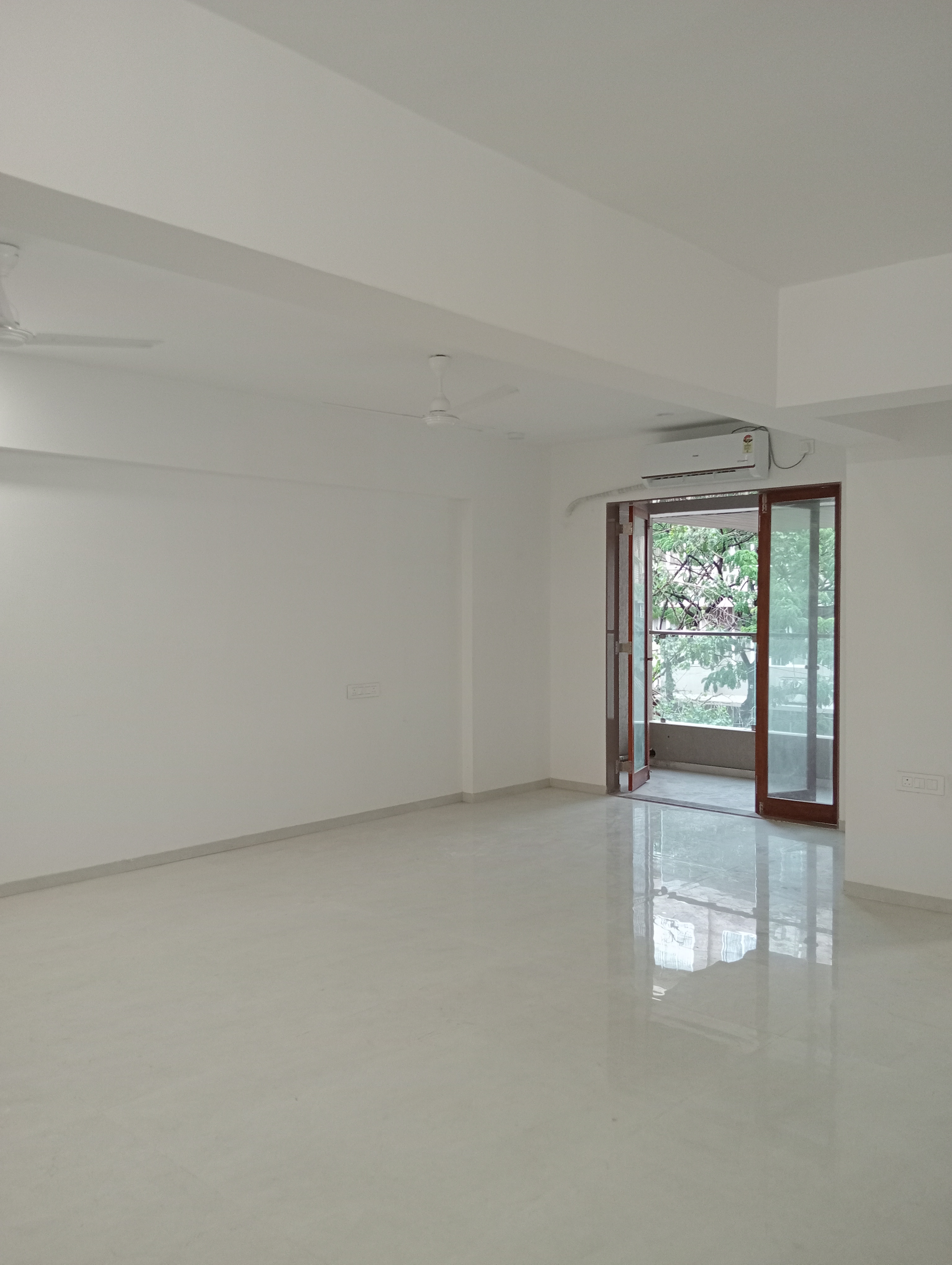 1 Rk  410 Sq.Ft. Apartment in Acharat Baug