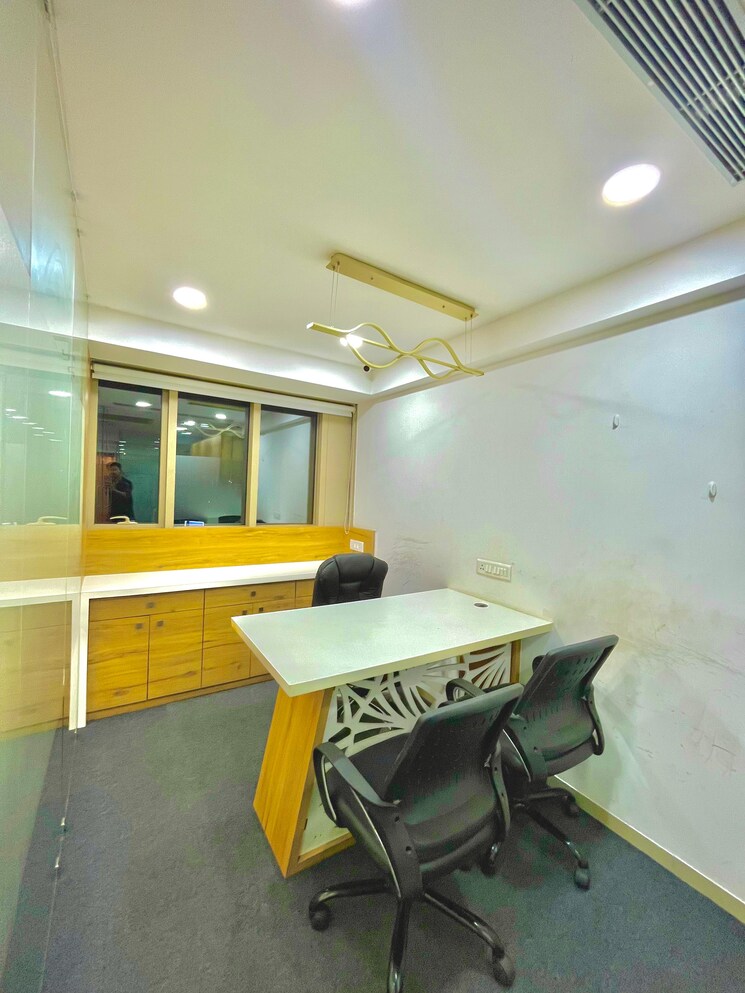 Team Area, shilp-epitome Commercial Office Space 822 Sq.Ft. In Bodakdev Ahmedabad 9035226