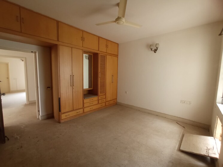 Room, whitefield 3 Bedroom 2190 Sq.Ft. Apartment In Whitefield Bangalore 9034521