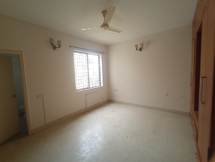 Room, whitefield 3 Bedroom 2190 Sq.Ft. Apartment In Whitefield Bangalore 9034521