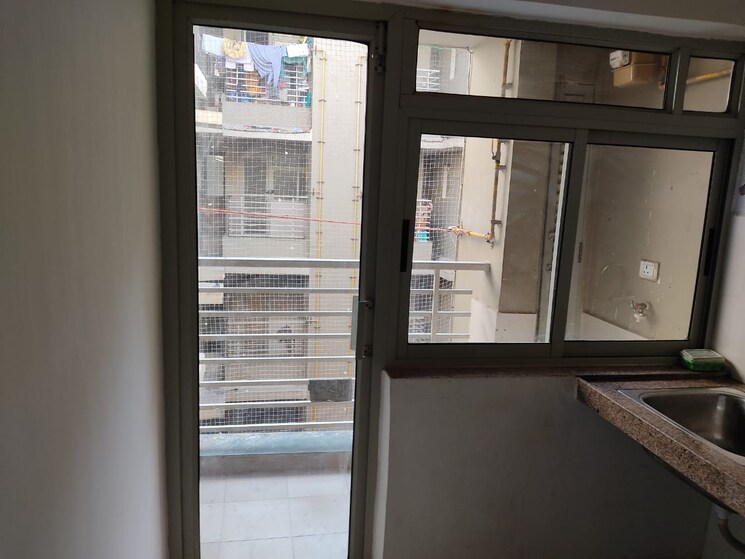 Room, the-meadows 2 Bedroom 1080 Sq.Ft. Apartment In Near Vaishno Devi Circle On Sg Highway Ahmedabad 9035236