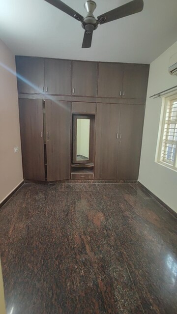 Room in 2 BHK Independent House at Ramamurthy Nagar – for Rent