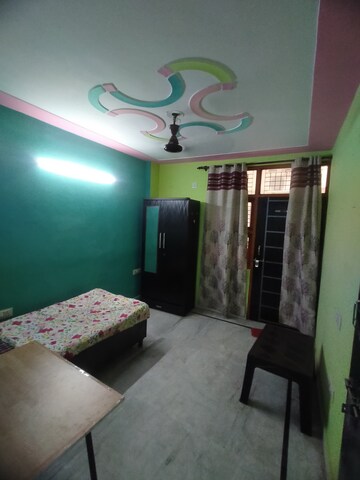 Bedroom in 2 BHK Builder Floor at Dwarka Mor – for Rent