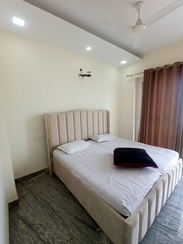 Bedroom in 3 BHK Independent House at Sector 17 – for Rent