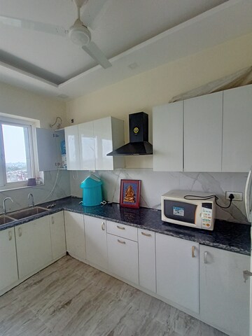 Kitchen in 3 BHK Independent House at Sector 17 – for Rent