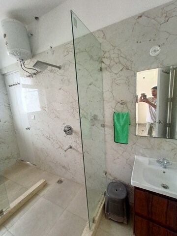Bathroom in 3 BHK Independent House at Sector 17 – for Rent