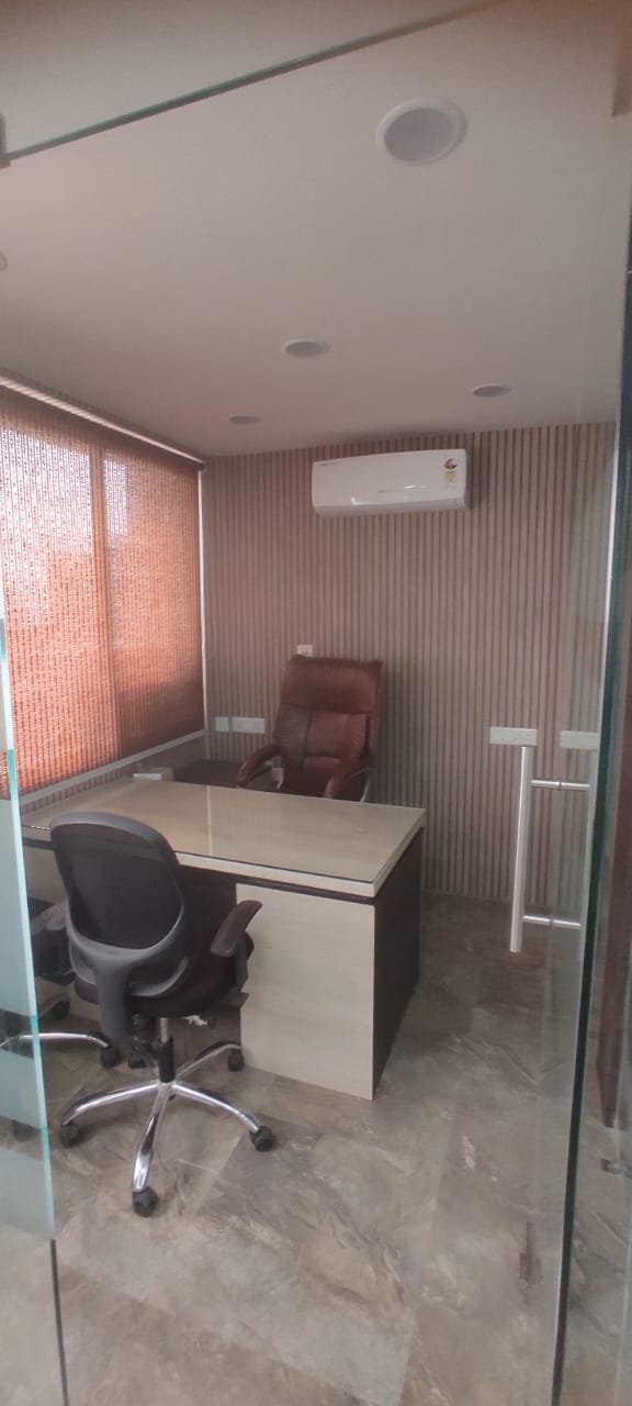 Office Space For Rent in Shantiniketan Building 