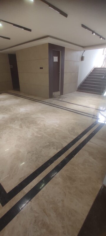 Room in  Office Space at Camac Street – for Rent