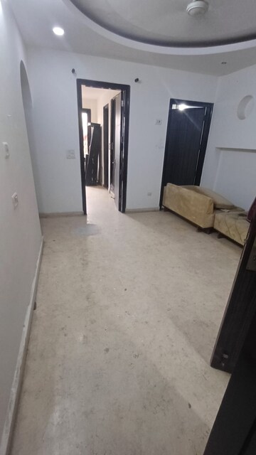 Room in 2 BHK Apartment at Rajinder Nagar – for Rent
