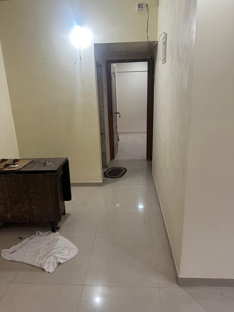 Room, bhandup west 2 Bedroom 750 Sq.Ft. Apartment In Bhandup West Mumbai 9035551