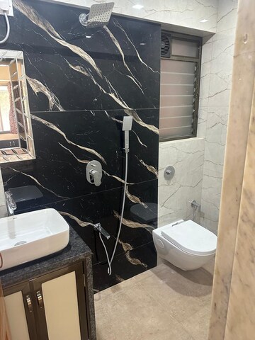 Team Area in 2 BHK Apartment at Bhandup West – for Rent