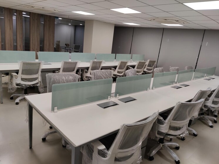 Team Area, shivalik-shilp Commercial Office Space 2439 Sq.Ft. In Sanidhya Ahmedabad 9035521