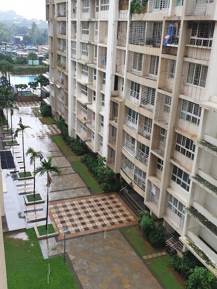 Exterior View, runwal-the-orchard-residency 2.5 Bedroom 900 Sq.Ft. Apartment In Ghatkopar West Mumbai 9035505