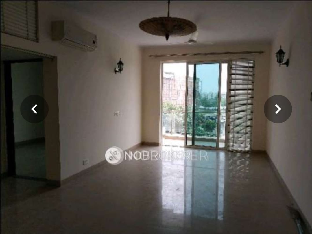 2 BHK + Study Room 1789 Sq.Ft. Builder Floor in Central Park 3 The Room
