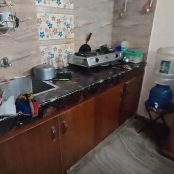 Kitchen in 1 RK Builder Floor at Lajpat Nagar ii – for Rent