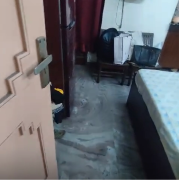 Staircase in 1 RK Builder Floor at Lajpat Nagar ii – for Rent