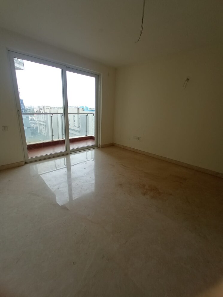 Room, hebbal 4 Bedroom 5654 Sq.Ft. Apartment In Hebbal Bangalore 9035276