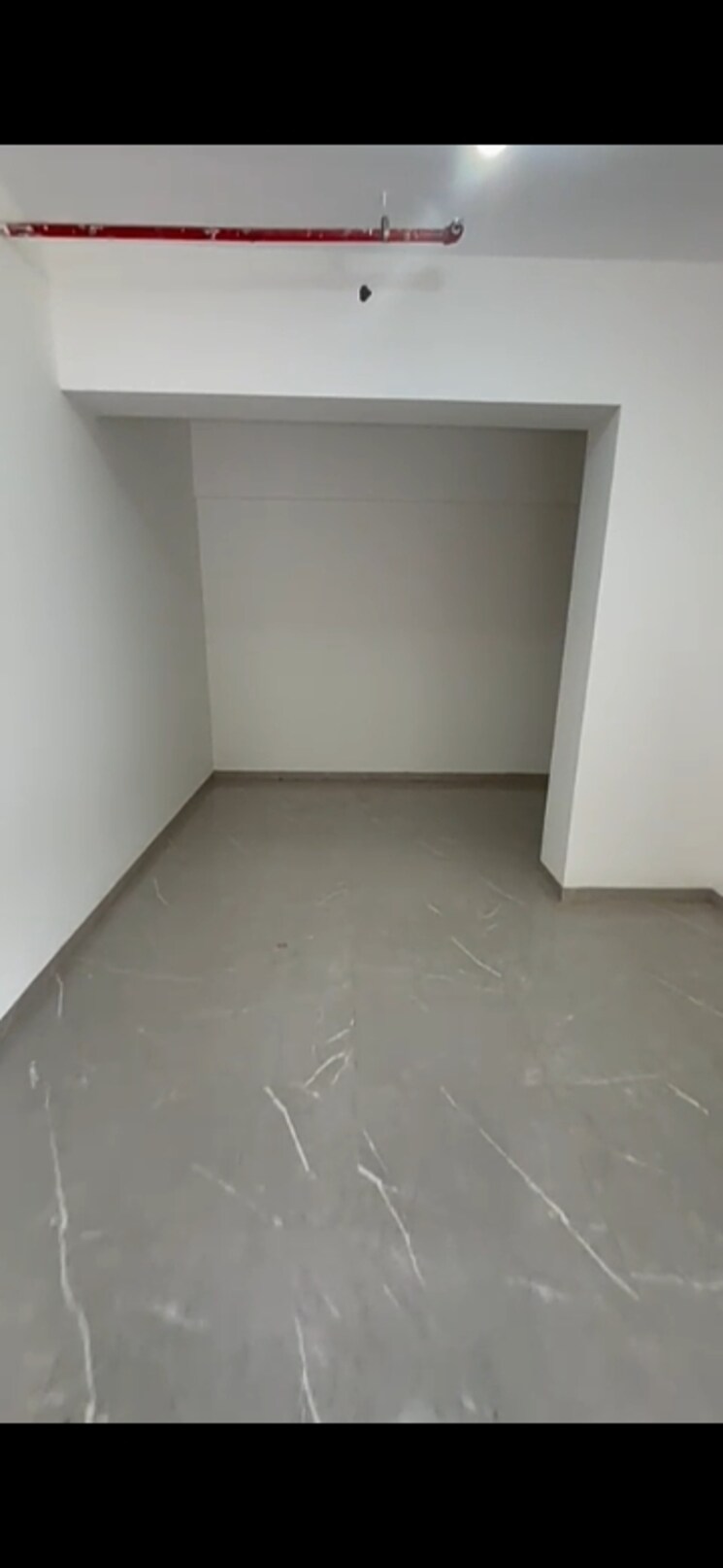 Room, veena-smart-homes Commercial Shop 276 Sq.Ft. In Kandivali West Mumbai 9035678