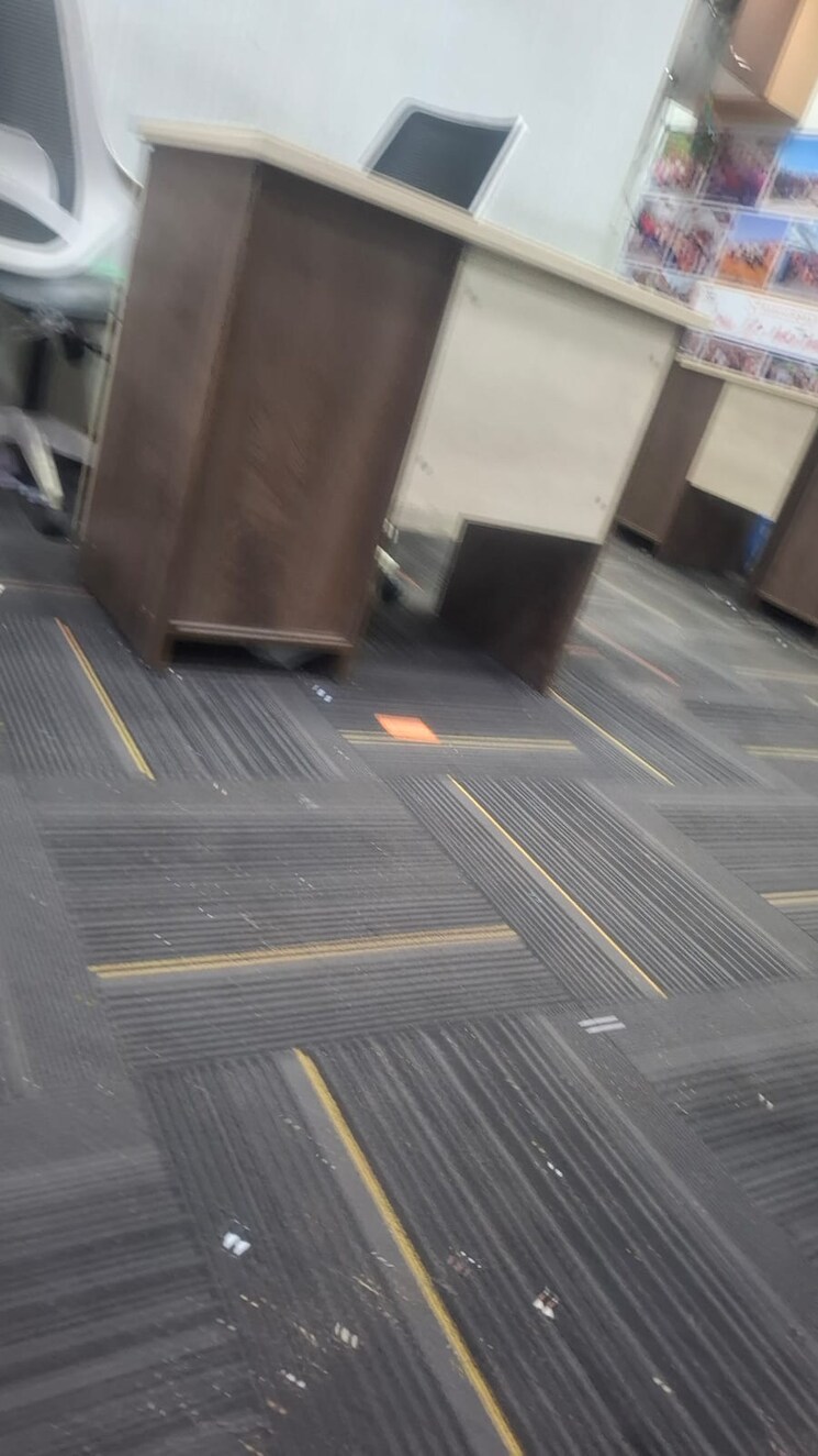 Team Area, camac street Commercial Office Space 835 Sq.Ft. In Camac Street Kolkata 9035654