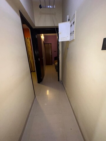 Room in 3 BHK Apartment at Bhandup West – for Rent
