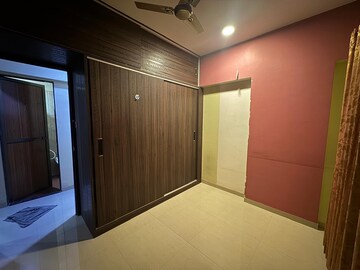 Room in 3 BHK Apartment at Bhandup West – for Rent