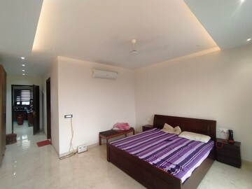 1 BHK Builder Floor For Rent in Sector 2