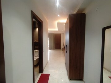 Living Room in 1 BHK Builder Floor at Sector 2 – for Rent