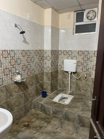 Attached Bathroom in 3 BHK Apartment at Deva Road – for Rent