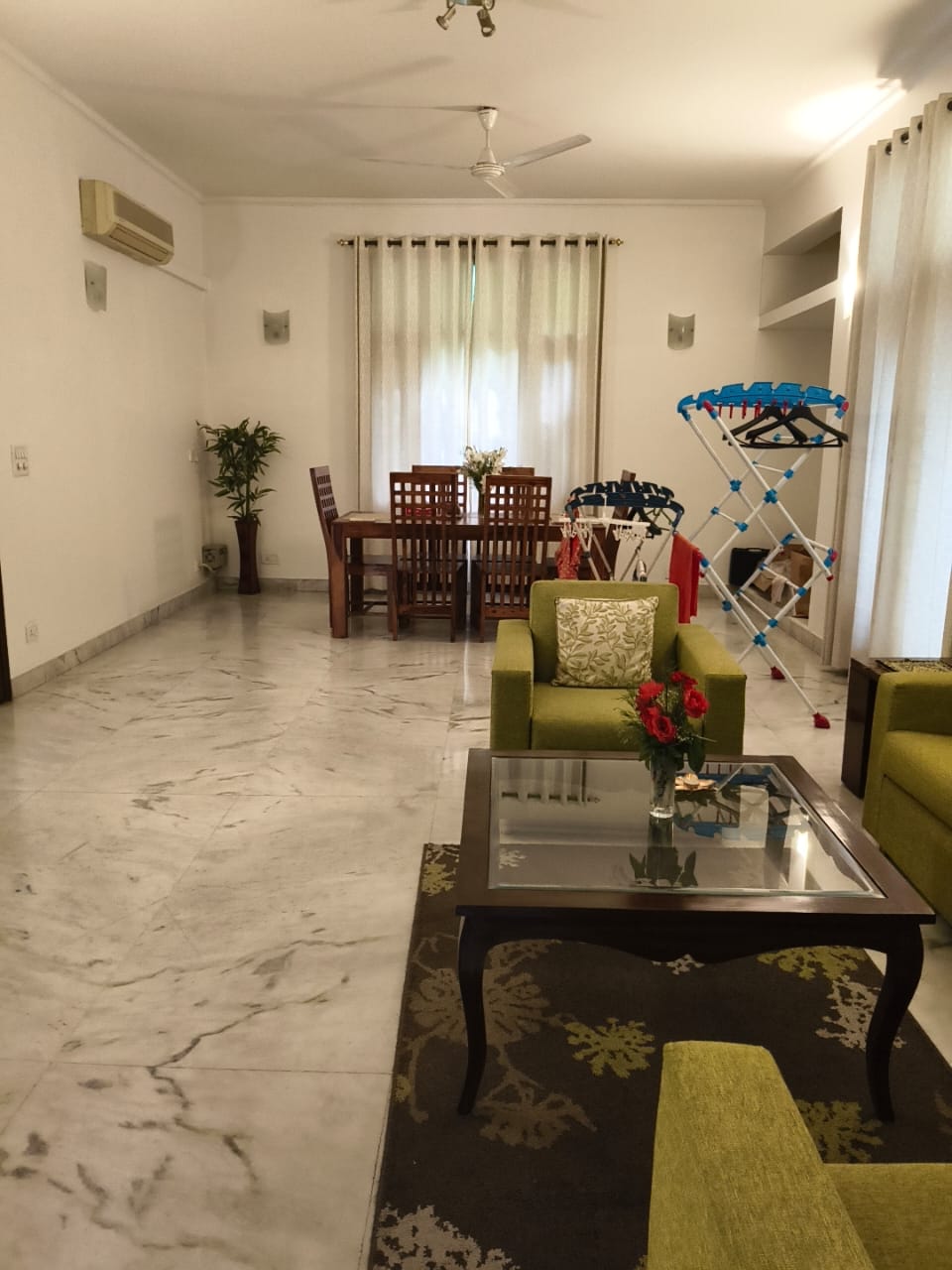 2 BHK + Servant Room Builder Floor For Rent in Shanti Niketan