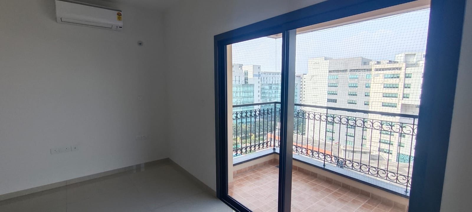 3 BHK + Pooja Room,Servant Room 1884 Sq.Ft. Apartment in Sobha Royal Pavilion