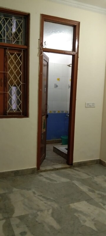 Building Lobby in 1 BHK Builder Floor at Kishangarh – for Rent