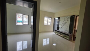 Room in 2 BHK Apartment at Vignana Nagar – for Rent