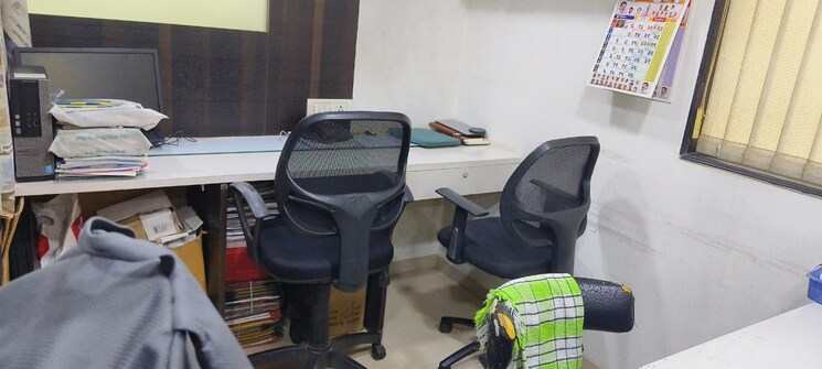 Team Area, shivai-plaza Commercial Office Space 900 Sq.Ft. In Andheri East Mumbai 9035936