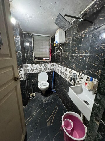 Team Area in 2 BHK Apartment at Bhandup West – for Sale