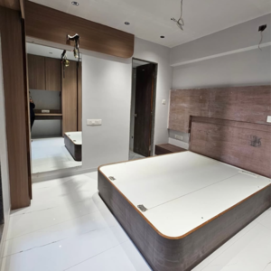 Room in 3 BHK Apartment at Transcon Triumph Tower, Veera Desai Industrial Estate – for Sale