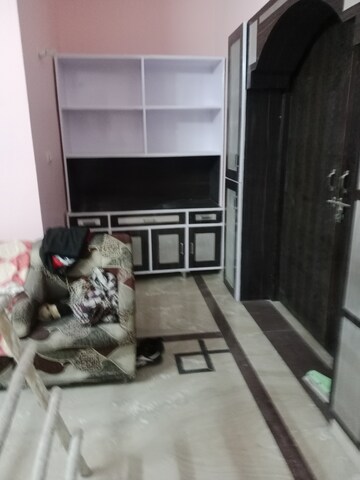 Living Room in 3 BHK Builder Floor at Sector 6 – for Rent