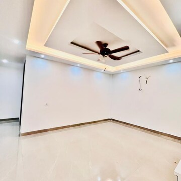 Room in 3 BHK Builder Floor at Chattarpur – for Sale