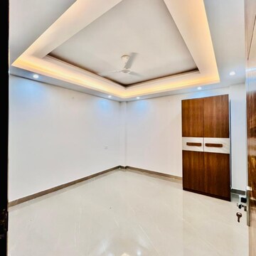 Room in 3 BHK Builder Floor at Chattarpur – for Sale