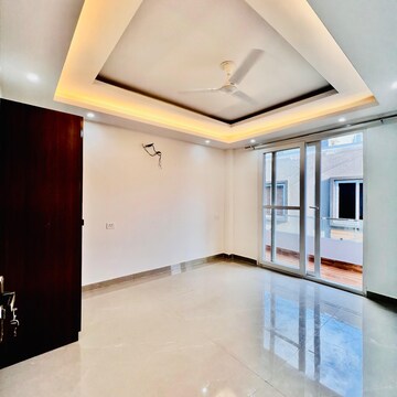 Room in 3 BHK Builder Floor at Chattarpur – for Sale